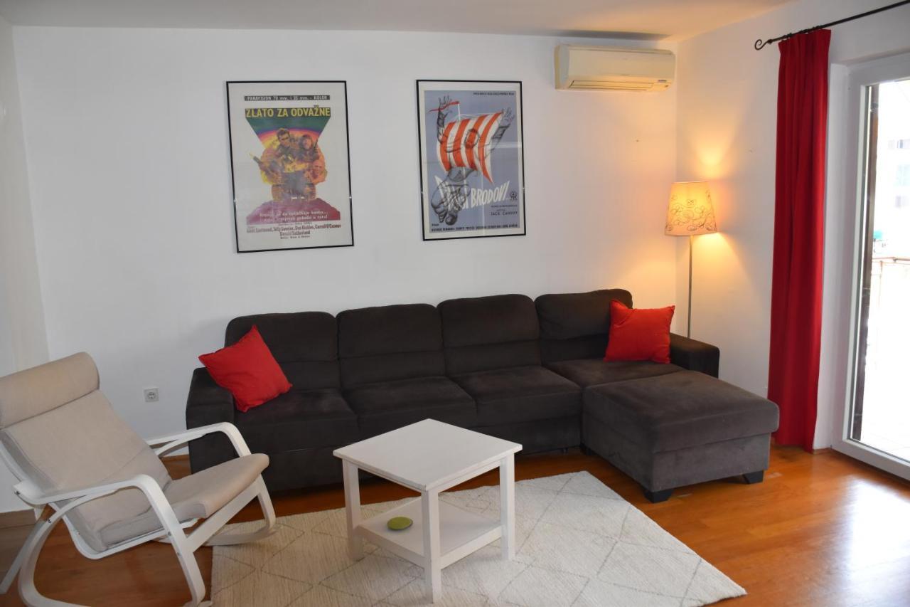 Apartman Tina Apartment Porec Bagian luar foto